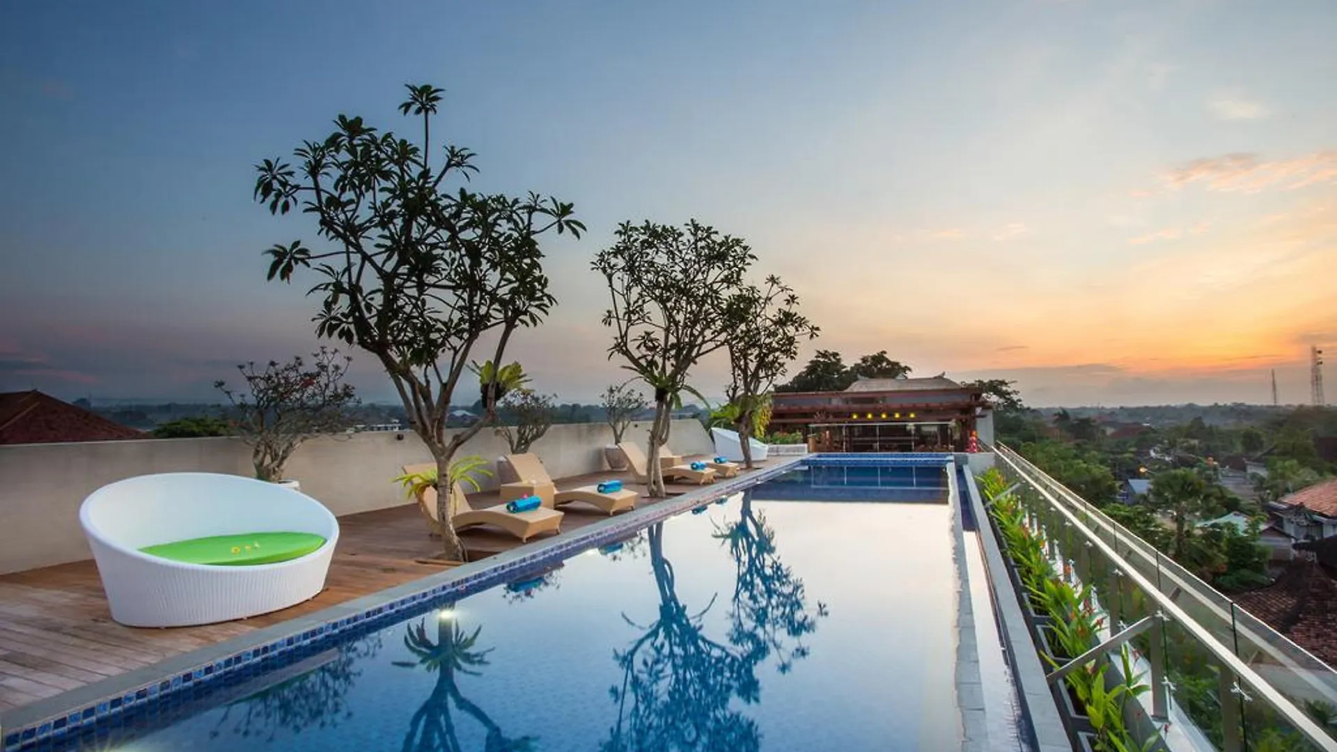 Hotel Maxonehotels At Ubud - Chse Certified